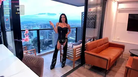 HOT_LADY_777 — Stripchat recorded stream image, 19.04.2025 05:20