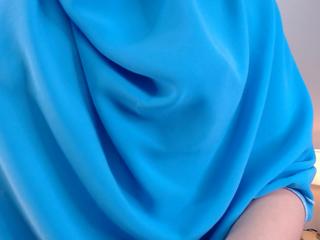 Aliah Manzur — Flirt4free recorded stream screenshot (19 Apr 2025)