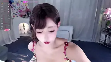 KpKpR — Stripchat recorded stream image, 19.04.2025 19:20