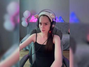 whiteTEA — Bongacams recorded stream image, 21.04.2025 02:40