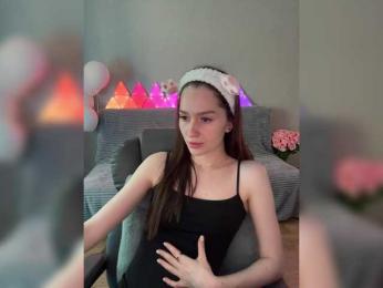 whiteTEA — Bongacams recorded stream image, 21.04.2025 02:40