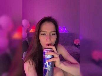 whiteTEA — Bongacams recorded stream image, 21.04.2025 02:40