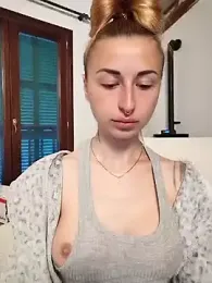 kylie_blck — Stripchat recorded stream screenshot (23 Apr 2025)