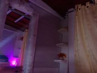 mssbombom — Camsoda recorded stream image, 23.04.2025 03:10