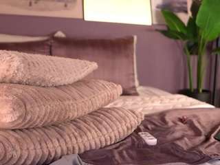 ellediane — Camsoda recorded stream screenshot (24 Apr 2025)