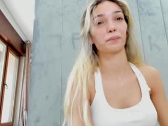 sassyt33n — Chaturbate recorded stream image, 24.04.2025 07:20