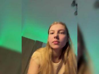 Jucielussie — Bongacams recorded stream image, 24.04.2025 15:00