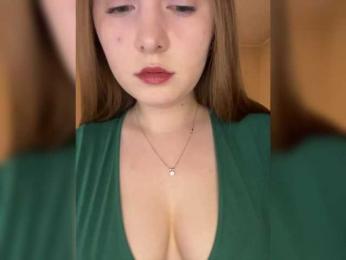 AlinaRay — Bongacams recorded stream image, 06.02.2025 19:30