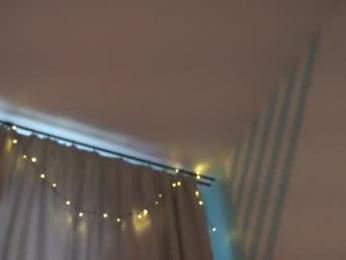 agent_blonde — Chaturbate recorded stream image, 25.04.2025 20:40