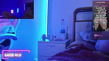 Liza_Rosa — Stripchat recorded stream image, 26.04.2025 12:00
