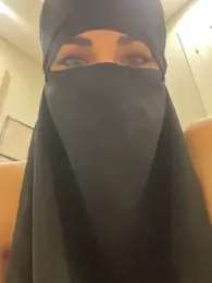 Amberonee31 — Stripchat recorded stream screenshot (26 Apr 2025)