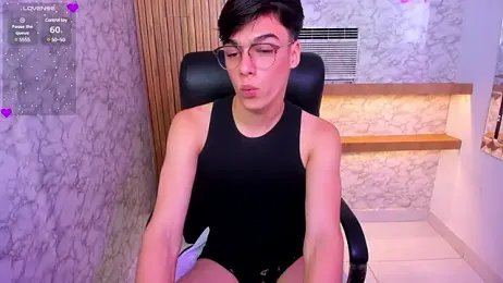 Gerony_ — Stripchat recorded stream image, 27.04.2025 05:20