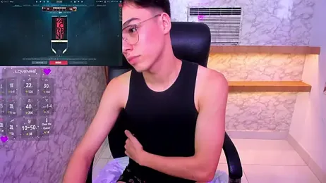 Gerony_ — Stripchat recorded stream image, 27.04.2025 05:20