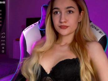 -Lana-Chester- — Bongacams recorded stream image, 27.04.2025 09:30