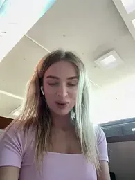 EvieEvans — Stripchat recorded stream image, 27.04.2025 14:40