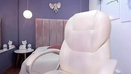 cami_rouxxx_ — Stripchat recorded stream image, 27.04.2025 17:20