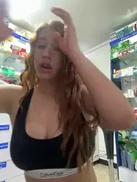 roouse — Stripchat recorded stream image, 27.04.2025 21:00