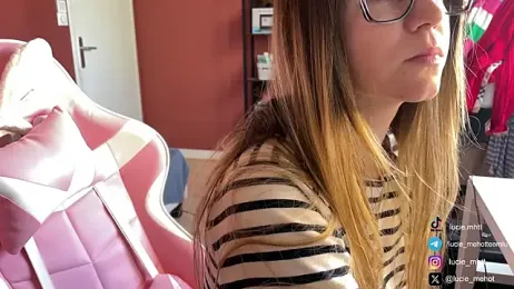 lucie_mehott — Stripchat recorded stream image, 28.04.2025 07:30