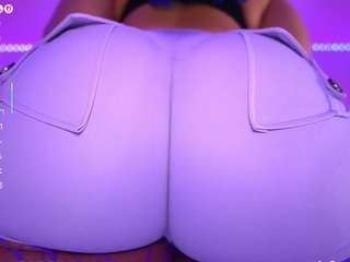ox-lemon — Camsoda recorded stream image, 28.04.2025 19:00