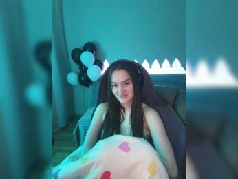 whiteTEA — Bongacams recorded stream image, 28.04.2025 17:30