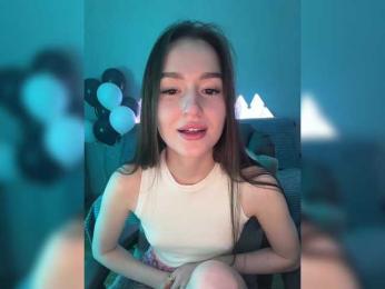 whiteTEA — Bongacams recorded stream image, 28.04.2025 17:30