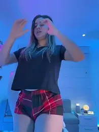 Sharon_07 — Stripchat recorded stream image, 30.04.2025 00:00