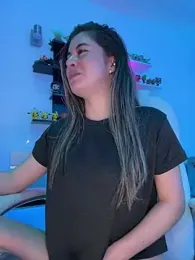 Sharon_07 — Stripchat recorded stream image, 30.04.2025 00:00