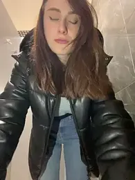 Dina_Tease — Stripchat recorded stream image, 30.04.2025 12:10