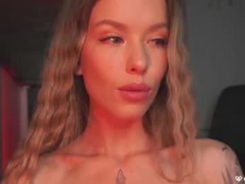 agent_blonde — Chaturbate recorded stream image, 30.04.2025 16:10