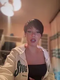 Carlita_cute — Stripchat recorded stream screenshot (01 May 2025)