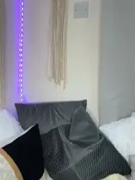 emma05 — Stripchat recorded stream image, 01.05.2025 17:00