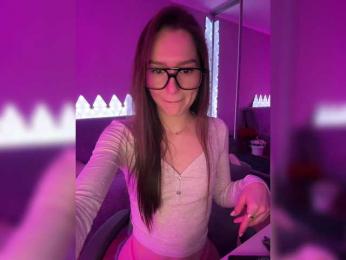whiteTEA — Bongacams recorded stream image, 02.05.2025 17:10