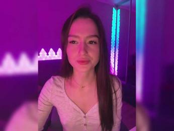 whiteTEA — Bongacams recorded stream image, 02.05.2025 17:10
