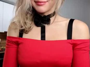 roselyn_rose — Chaturbate recorded stream image, 04.05.2025 14:50