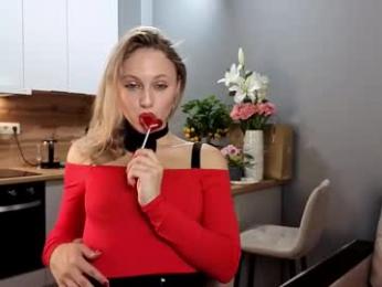 roselyn_rose — Chaturbate recorded stream image, 04.05.2025 14:50