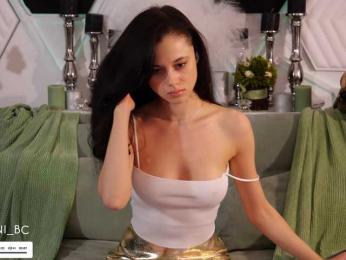 Taanni — Bongacams recorded stream screenshot (05 May 2025)