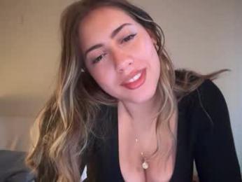 sieena — Chaturbate recorded stream screenshot (05 May 2025)