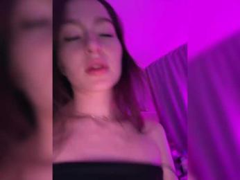 whiteTEA — Bongacams recorded stream image, 06.05.2025 18:20