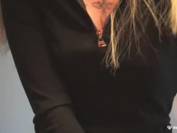 agent_blonde — Chaturbate recorded stream image, 08.05.2025 02:10