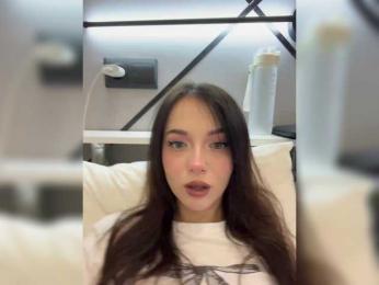 OlivkaVif — Bongacams recorded stream screenshot (08 May 2025)