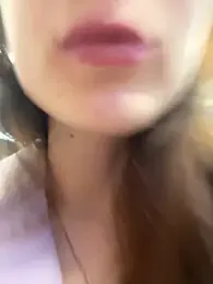 Dina_Tease — Stripchat recorded stream image, 08.05.2025 09:10