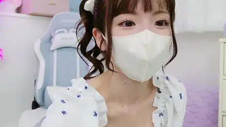 -minami- — Stripchat recorded stream screenshot (09 May 2025)