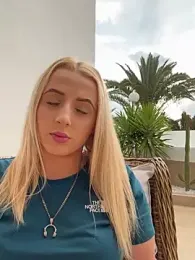 Strongqueen — Stripchat recorded stream screenshot (09 May 2025)