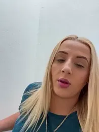 Strongqueen — Stripchat recorded stream screenshot (09 May 2025)