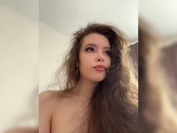 YourLadyyy — Bongacams recorded stream screenshot (10 May 2025)
