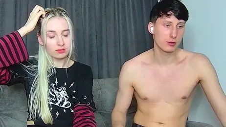 MiaAndWilliam — Stripchat recorded stream image, 10.05.2025 11:30