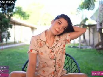 loollypop24 — Chaturbate recorded stream image, 10.05.2025 18:10