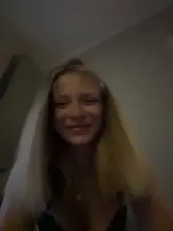 AnastasiaAniess — Stripchat recorded stream screenshot (11 May 2025)