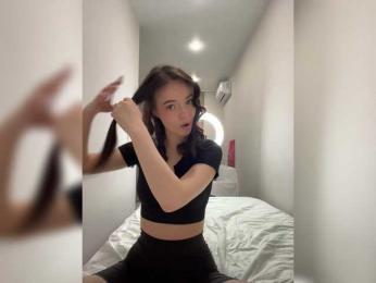 OlivkaVif — Bongacams recorded stream screenshot (11 May 2025)