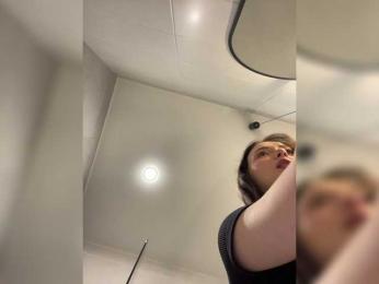 OlivkaVif — Bongacams recorded stream screenshot (11 May 2025)